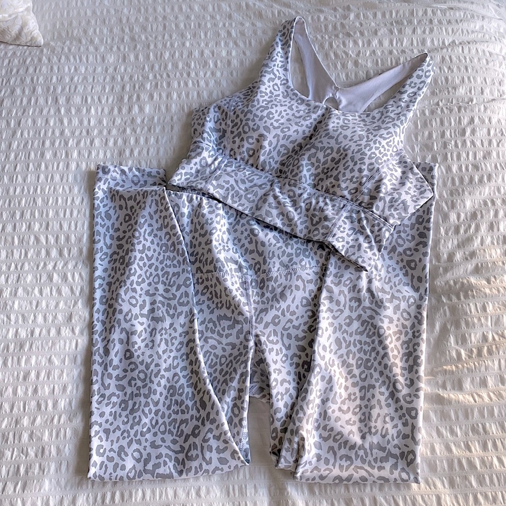 Altard State White Leopard Workout Set! 😍😍